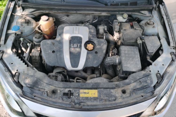 Used MG 6 2010 Hatchback 1.8T Manual Comfort Edition Engine Bay