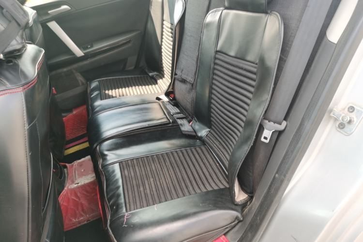 Used MG 6 2010 Hatchback 1.8T Manual Comfort Edition Left Rear Seat