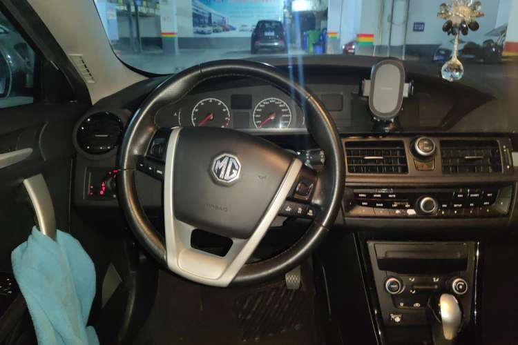 Used MG 6 2010 Hatchback 1.8T Automatic Elite Edition Steering Wheel