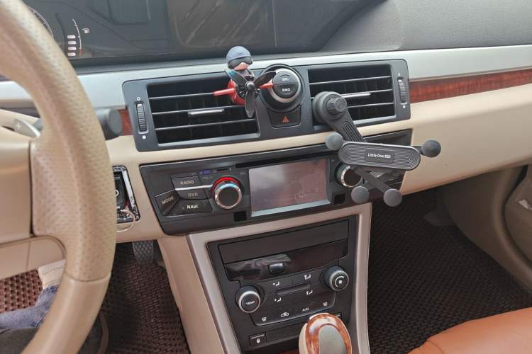 Used MG 6 2010 Hatchback 1.8L Automatic New Year Edition Audio And AC Panel