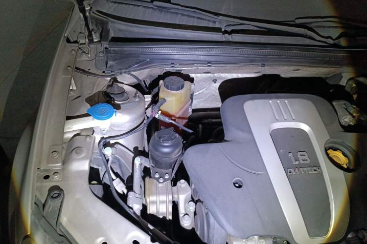 Used MG 6 2012 Hatchback 1.8L Automatic Drive Value Edition Engine Bay Right