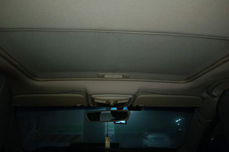 Used MG 6 2012 Hatchback 1.8L Automatic Drive Value Edition Headliner
