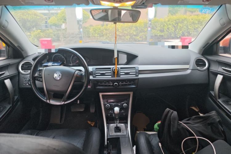 Used MG 6 2012 Hatchback 1.8T Automatic Performance Edition Center Console