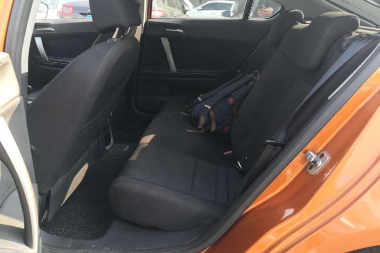 Used MG 6 2012 Hatchback 1.8T Manual Comfort Edition Left Rear Seat