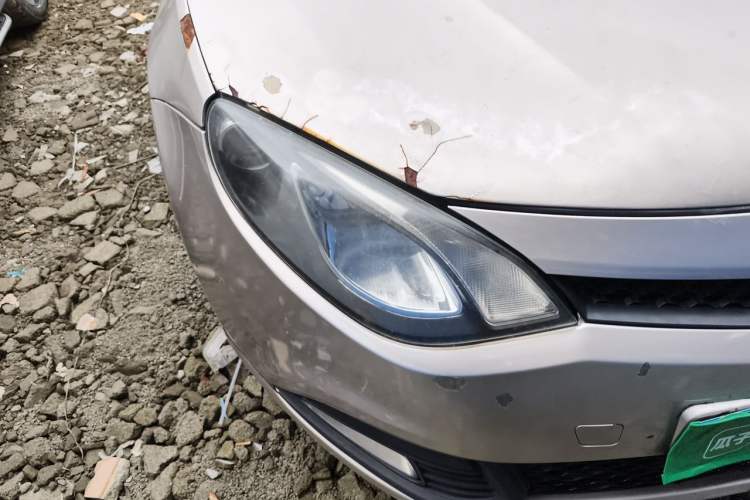 Used MG 6 2012 Hatchback 1.8L Automatic Drive Value Edition Right Front Headlight