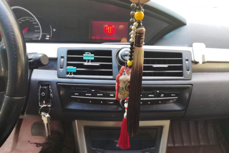 Used MG 6 2012 Hatchback 1.8L Automatic Drive Value Edition Audio And AC Panel