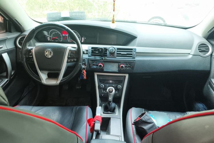 Used MG 6 2012 Hatchback 1.8L Manual - Value Edition Center Console