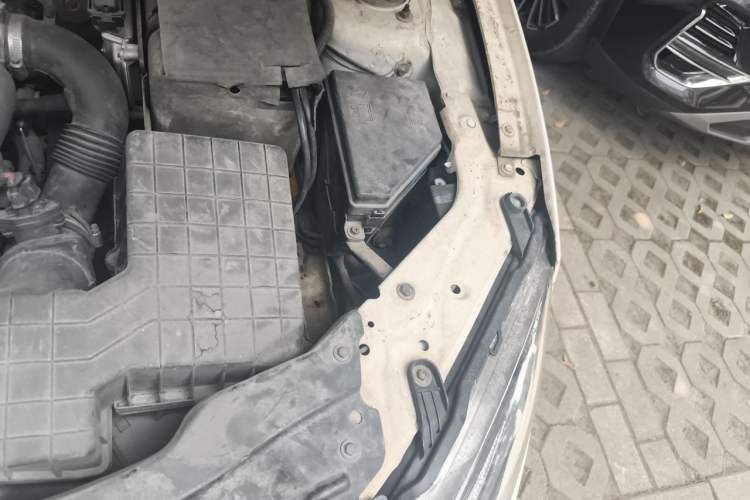 Used MG 6 2012 Hatchback 1.8L Manual - Value Edition Engine Bay Left