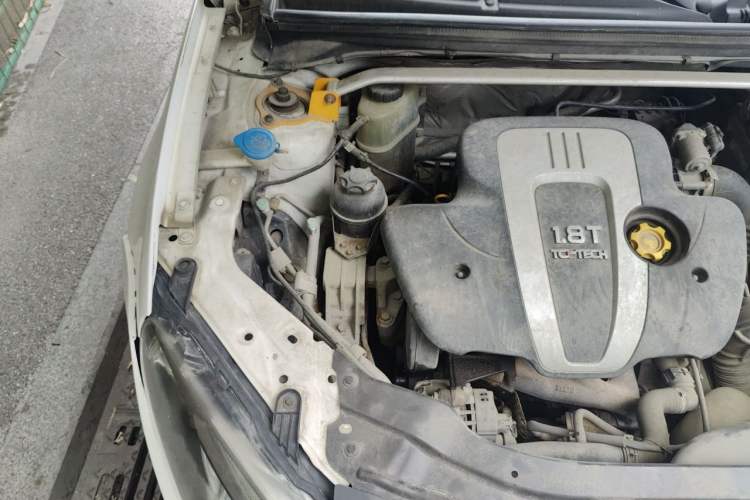 Used MG 6 2012 Hatchback 1.8T Automatic Performance Edition Engine Bay Right
