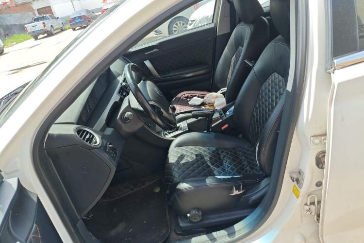 Used MG 6 2012 Hatchback 1.8L Manual - Value Edition Left Front Seat