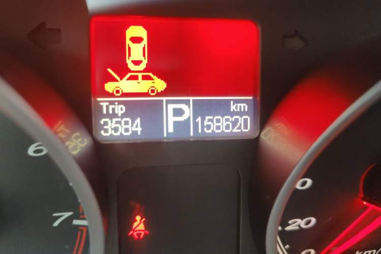 Used MG 6 2012 Hatchback 1.8T Automatic Performance Edition Odometer Close Up