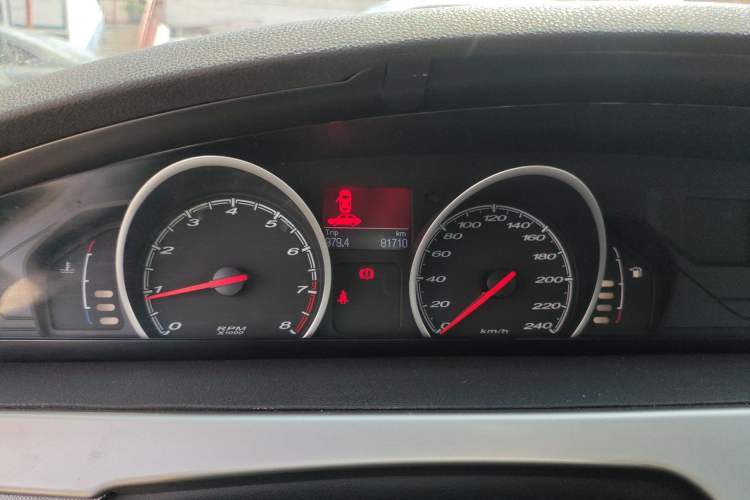 Used MG 6 2012 Hatchback 1.8L Manual - Value Edition Odometer Close Up
