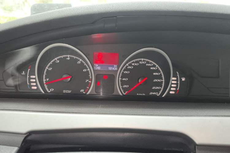 Used MG 6 2012 Hatchback 1.8L Manual - Value Edition Odometer Close Up