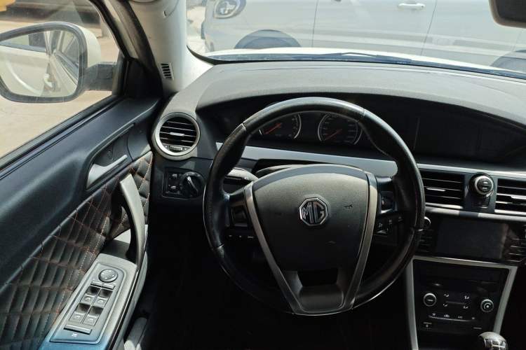 Used MG 6 2012 Hatchback 1.8L Manual - Value Edition Steering Wheel