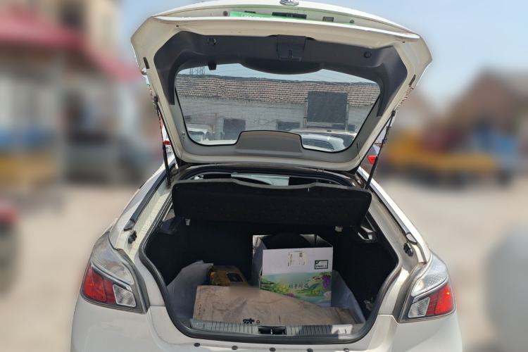 Used MG 6 2012 Hatchback 1.8L Manual - Value Edition Trunk