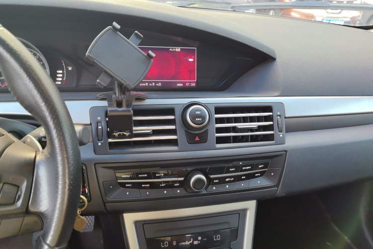 Used MG 6 2012 Hatchback 1.8T Automatic Elite Edition Audio And AC Panel