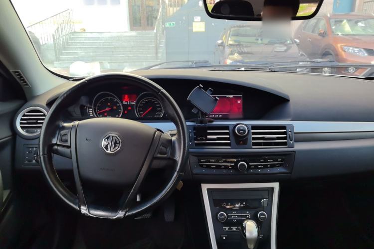 Used MG 6 2012 Hatchback 1.8T Automatic Elite Edition Center Console