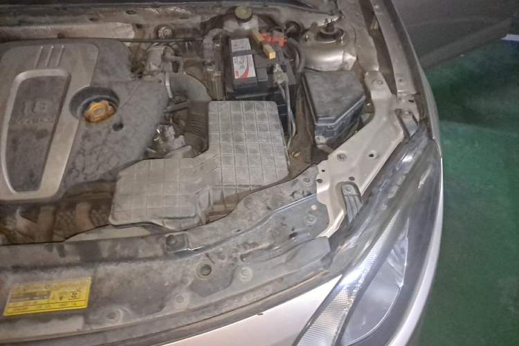 Used MG 6 2012 Hatchback 1.8L Manual - Value Edition Engine Bay Left