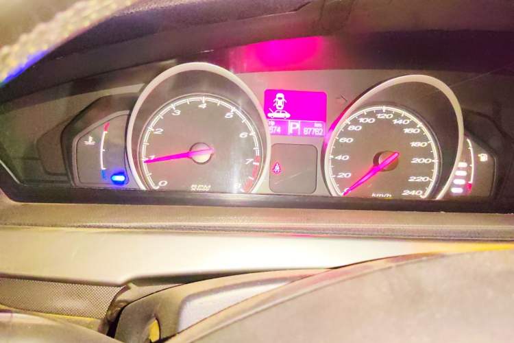 Used MG 6 2012 Hatchback 1.8L Automatic Drive Value Edition Instrument Cluster