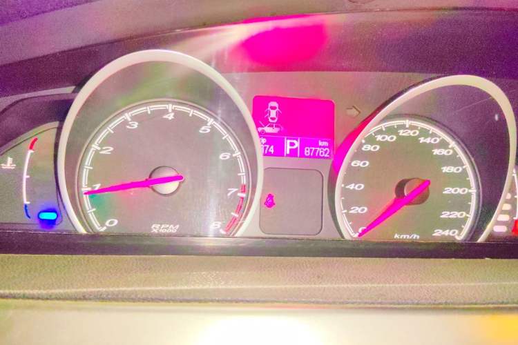 Used MG 6 2012 Hatchback 1.8L Automatic Drive Value Edition Odometer Close Up