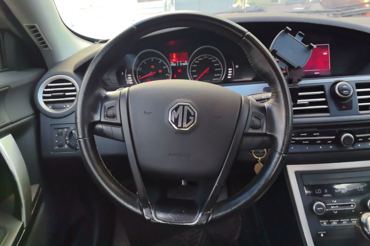 Used MG 6 2012 Hatchback 1.8T Automatic Elite Edition Steering Wheel