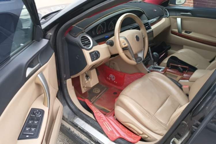 Used MG 6 2013 Hatchback 1.8T Automatic Luxury Edition Driver Seat