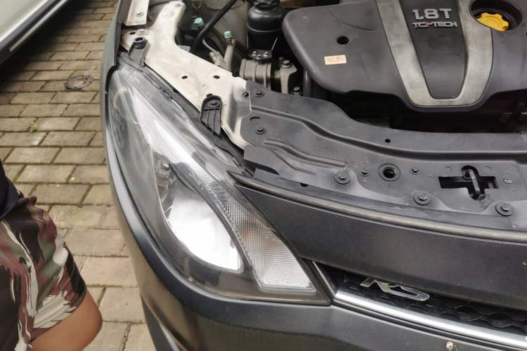 Used MG 6 2013 Hatchback 1.8T Automatic GT Value Edition Right Front Headlight
