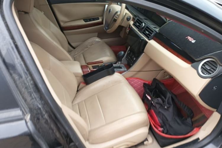 Used MG 6 2013 Hatchback 1.8T Automatic Luxury Edition Right Front Seat