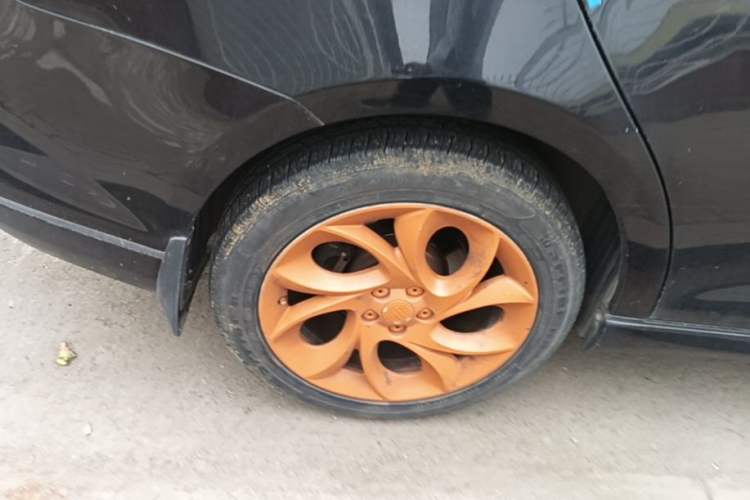 Used MG 6 2013 Hatchback 1.8T Automatic Luxury Edition Right Rear Wheel Hub