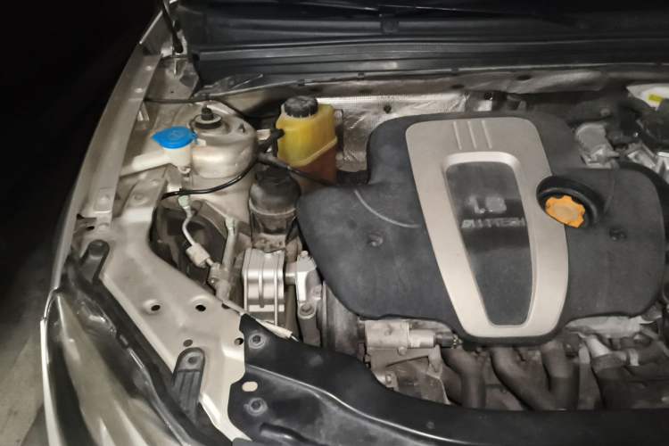 Used MG 6 2013 Hatchback 1.8L Automatic Drive Value Edition Engine Bay Right