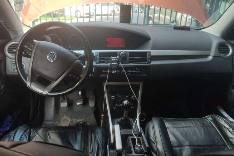 Used MG 6 2013 Hatchback 1.8L Manual - Value Edition Center Console