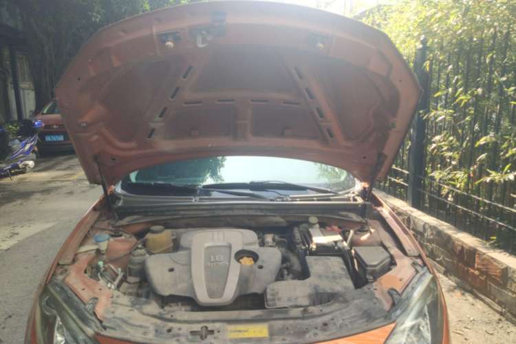 Used MG 6 2013 Hatchback 1.8L Manual - Value Edition Engine Bay