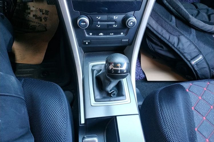 Used MG 6 2013 Hatchback 1.8L Manual - Value Edition Gear Lever