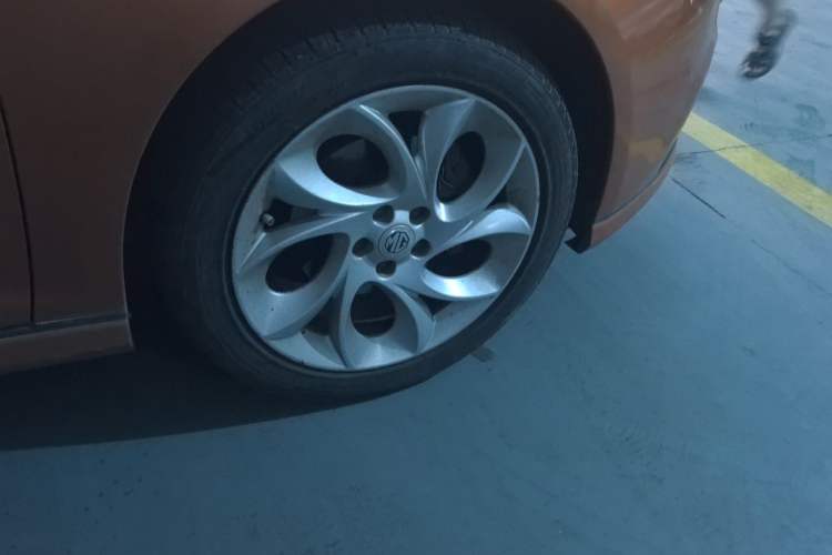 Used MG 6 2013 Hatchback 1.8T Manual GT Value Edition Right Front Wheel Hub