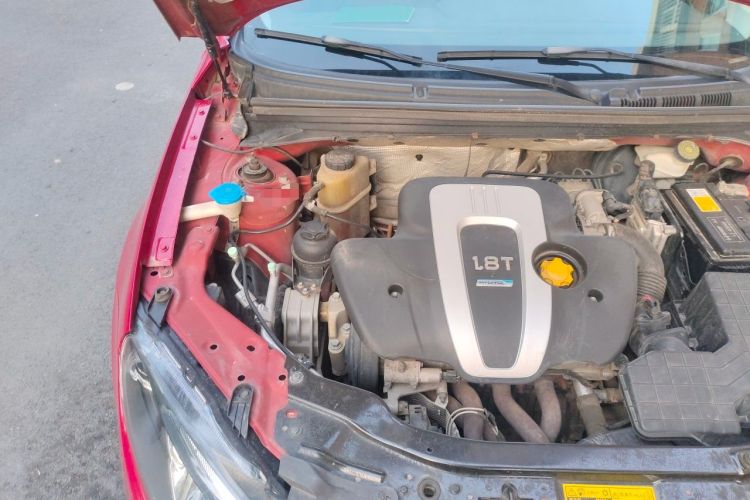 Used MG 6 2013 Hatchback 1.8L Automatic Drive Value Edition Engine Bay Right