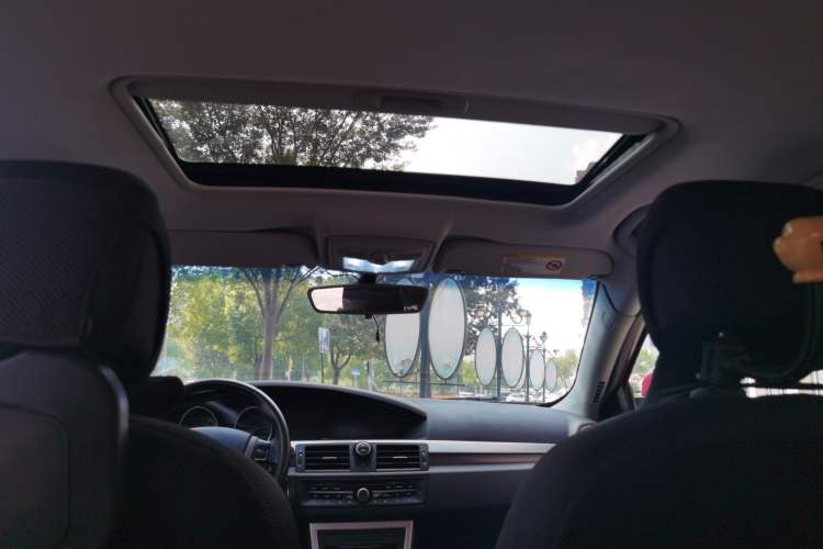Used MG 6 2013 Hatchback 1.8T Manual GT Value Edition Headliner