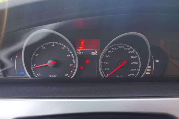 Used MG 6 2013 Hatchback 1.8T Manual GT Value Edition Odometer Close Up