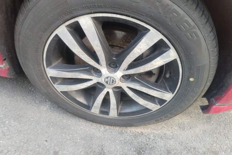 Used MG 6 2013 Hatchback 1.8L Automatic Drive Value Edition Right Front Wheel Hub