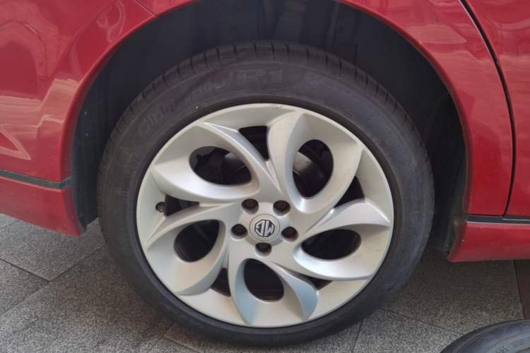 Used MG 6 2013 Hatchback 1.8T Manual GT Value Edition Right Rear Wheel Hub