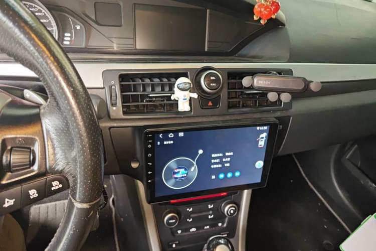 Used MG 6 2013 Hatchback 1.8T Automatic GT Value Edition Audio And AC Panel
