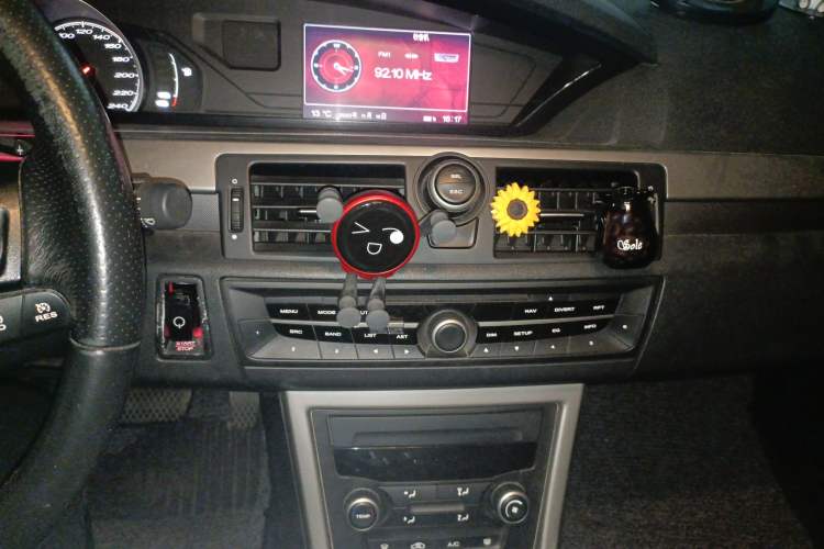 Used MG 6 2013 Hatchback 1.8T Automatic GT Value Edition Audio And AC Panel