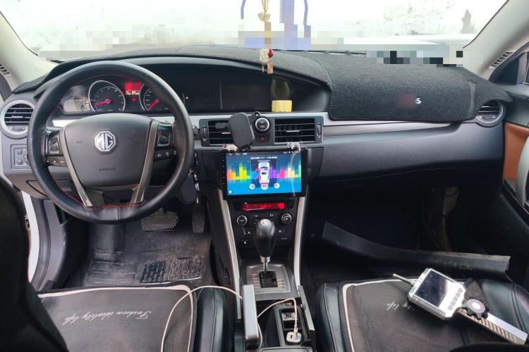 Used MG 6 2013 Hatchback 1.8L Automatic Drive Value Edition Center Console