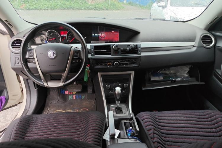 Used MG 6 2013 Hatchback 1.8L Automatic Drive Value Edition Center Console