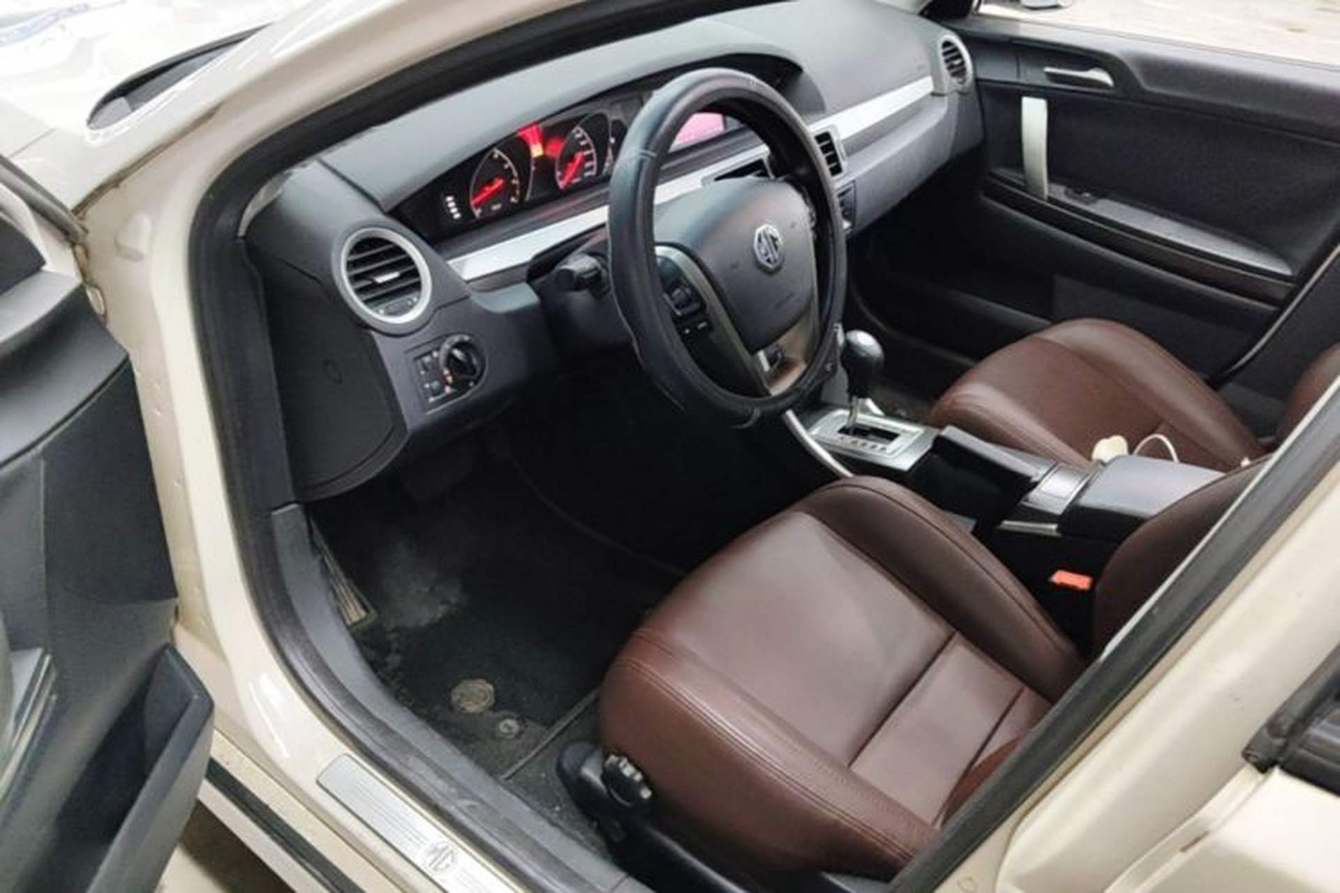 Used MG 6 2013 Hatchback 1.8T Automatic GT Value Edition Driver Seat