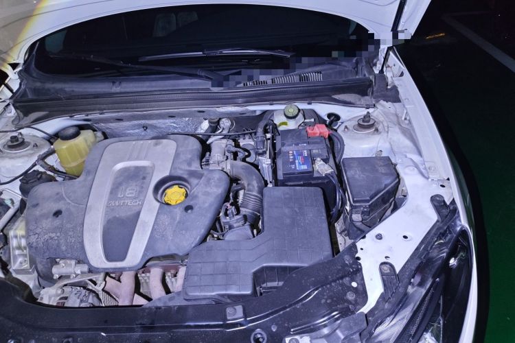 Used MG 6 2013 Hatchback 1.8L Automatic Drive Value Edition Engine Bay Left
