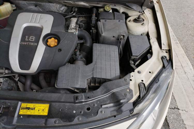 Used MG 6 2013 Hatchback 1.8L Automatic Drive Value Edition Engine Bay Left