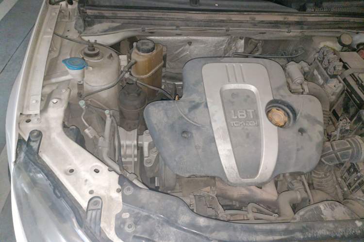 Used MG 6 2013 Hatchback 1.8T Automatic GT Value Edition Engine Bay Right