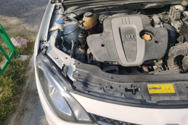 Used MG 6 2013 Hatchback 1.8T Manual GT Value Edition Engine Bay Right