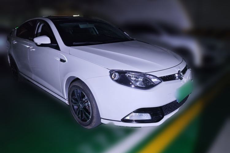 Used MG 6 2013 Hatchback 1.8L Automatic Drive Value Edition Front Right 45 Deg