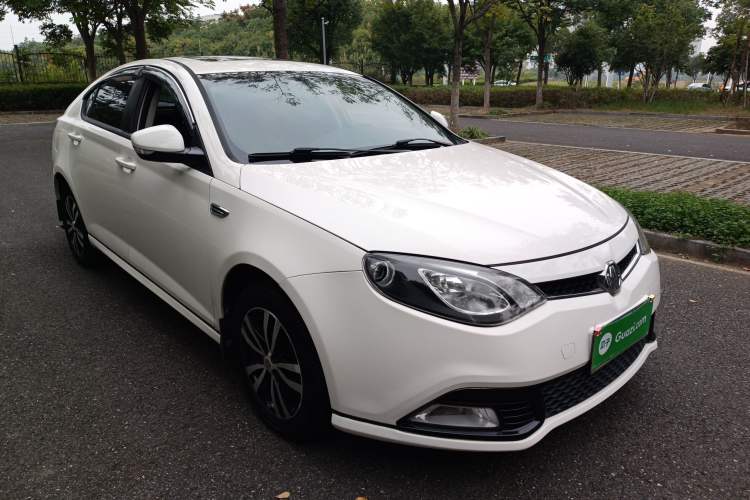 Used MG 6 2013 Hatchback 1.8L Automatic Drive Value Edition Front Right 45 Deg